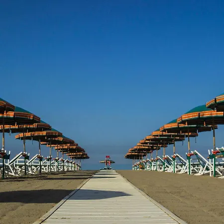 Michelangelo I By Interhome شقة مارينا دي بييتراسانْت