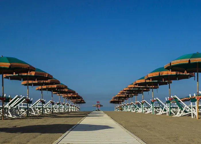 Michelangelo I By Interhome 公寓 马里纳-迪-皮特拉桑塔